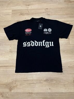 Darc Sport Black Short-Sleeve Graphic Tee with White Gothic Print